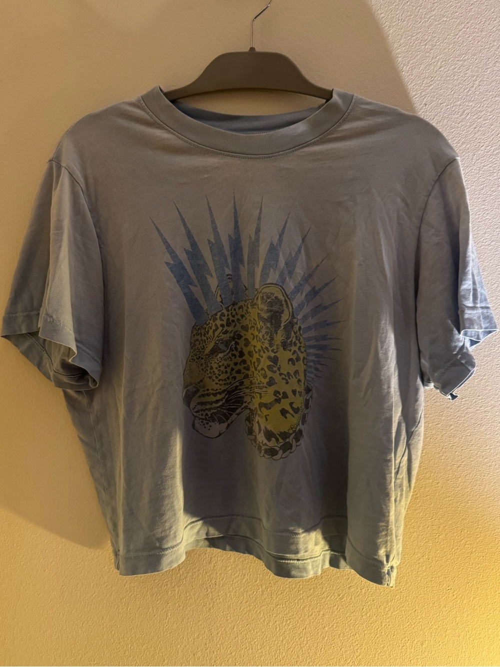 Tiger graphic tee